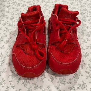 Nike huarache red size US 12c